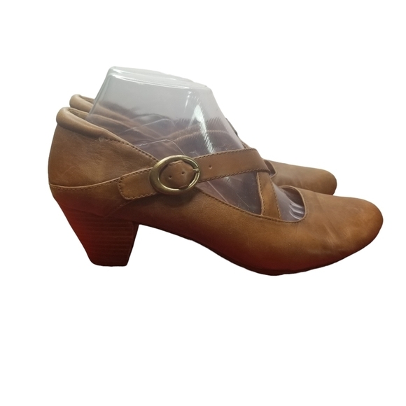 Taos Expression criss cross mary jane pumps heels - Picture 1 of 12